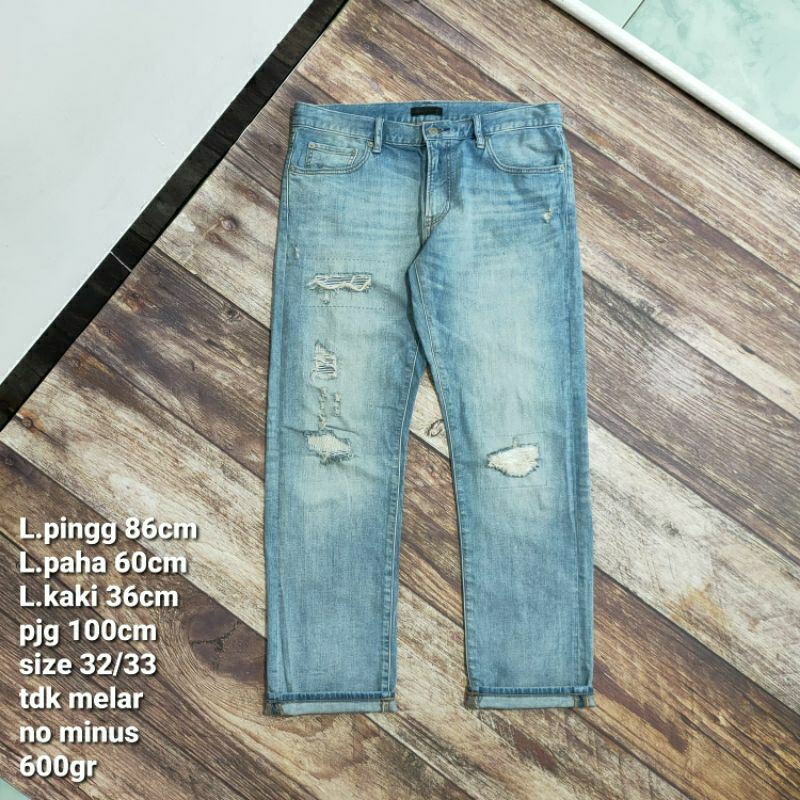 JN9 celana panjang jeans fashion ripped Uniqlo size 32 33 pria cowok casual vintage long pants riped