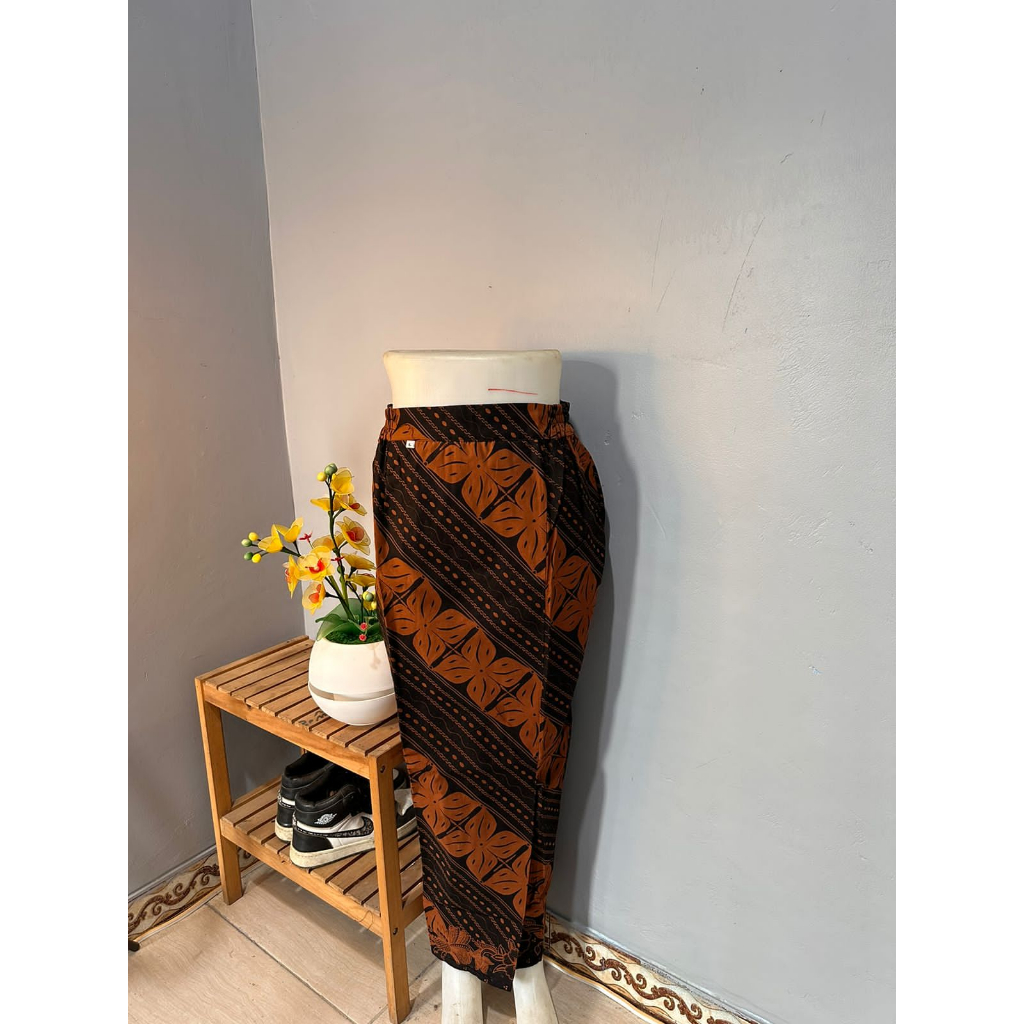 Rok Kebaya Modern Span Batik Solo Motif Kawung Sogan Lasem Katun Nyaman Dipakai Belah Samping Formal