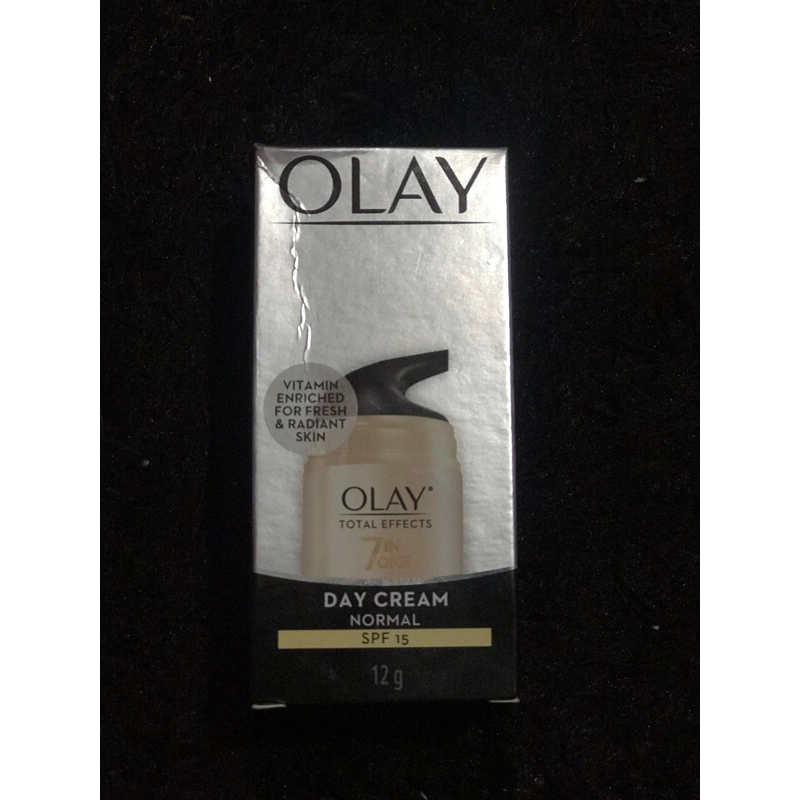 OLAY DAY CREAM SPF 15