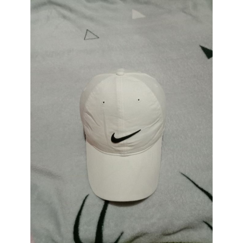 topi Nike Outdoor putih Second Original