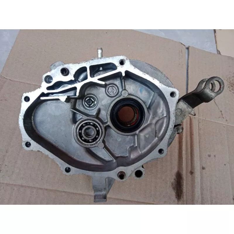 Cover Block Tutup Rasio Honda Beat Karbu Beat Fi, Vario Karbu, Scoppy Fi Original Copotan