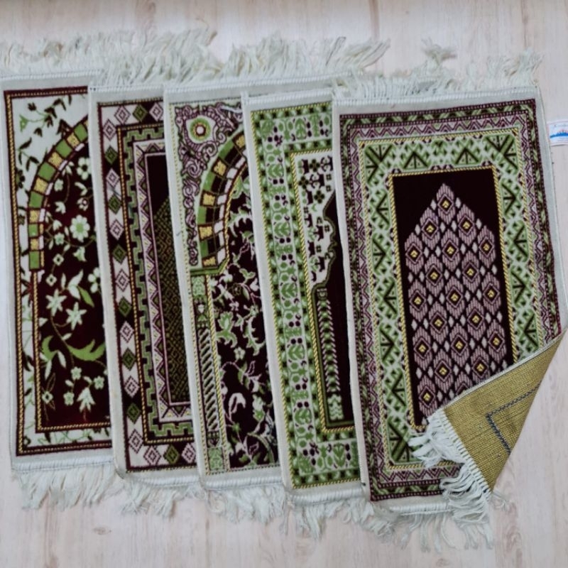 Sajadah Sujud Kharisma