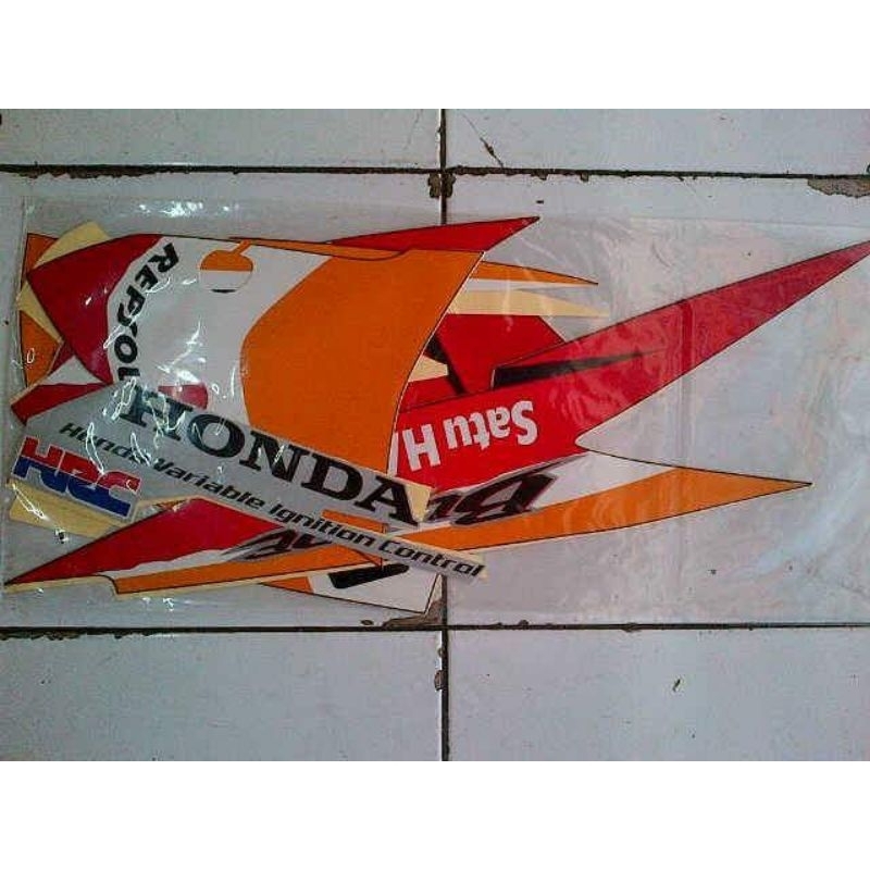 striping stiker blade 110 new 2012