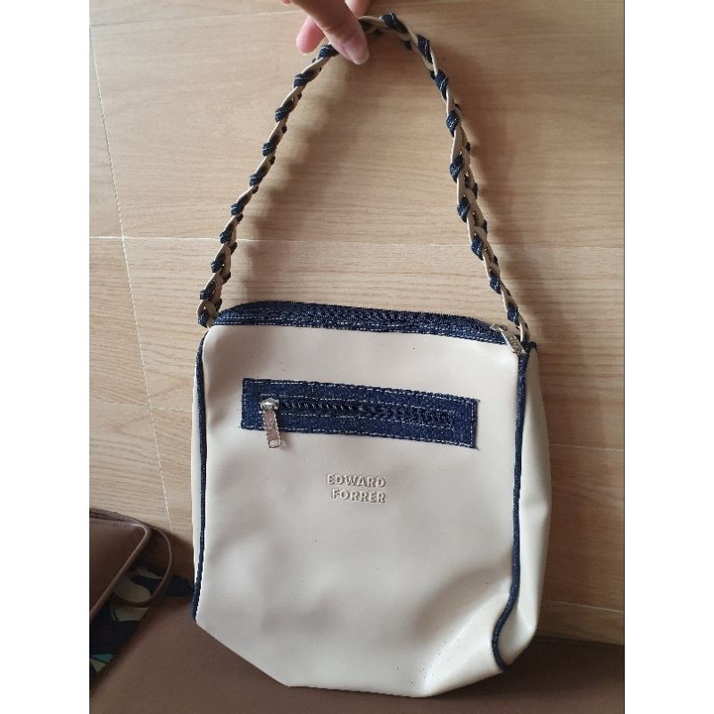 Tas Edward Forrer Preloved