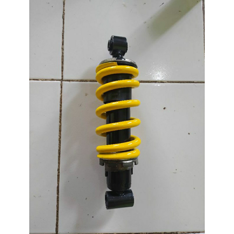 shockbreaker belakang monoshock yamaha R25 original