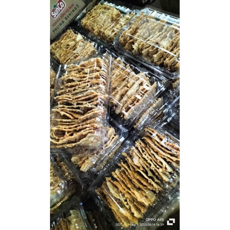 

KRIPIK TEMPE/TEMPE KRIPIK/TEMPE GORENG KRISPI KHAS WONOGIRI 1KG