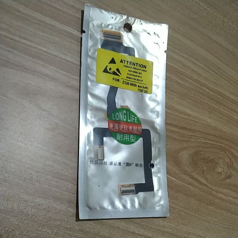 Flexible Sony Ericsson Z520 Flip fleksibel
