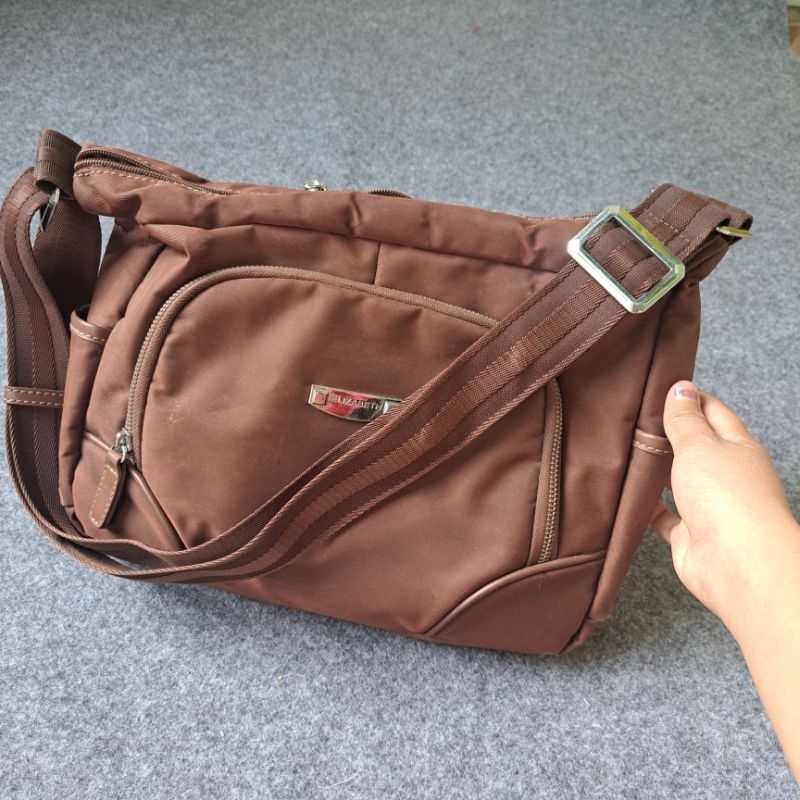 tas selempang elizabeth preloved