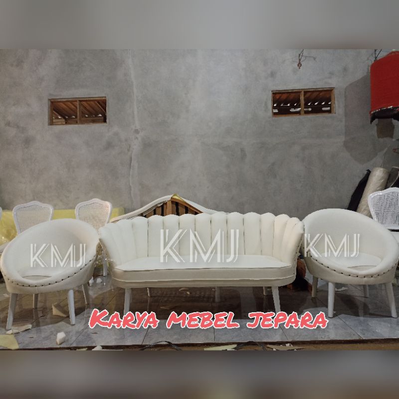 KURSI PENGANTIN DEKOR PELAMINAN LESTI + BESAN TELUR