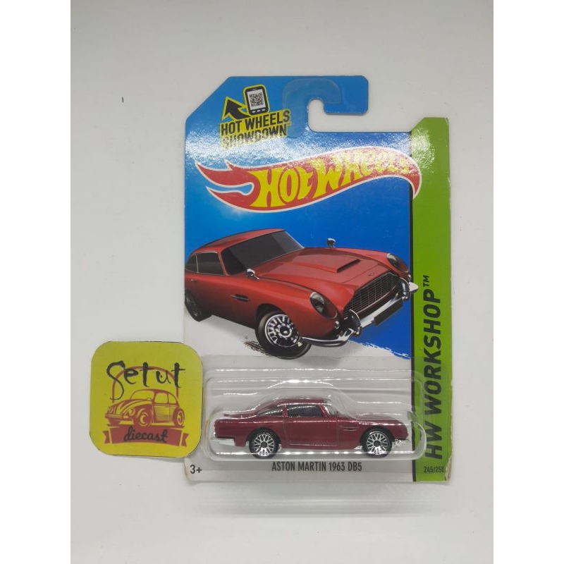 HOT WHEELS HOTWHEEL ASTON MARTIN 1963 DB5 MERAH RED
