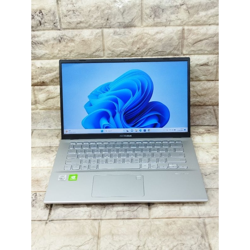 Laptop Asus vivobook A412FL Intel core i7-10510U ram 8 GB SSD 512 GB  like new