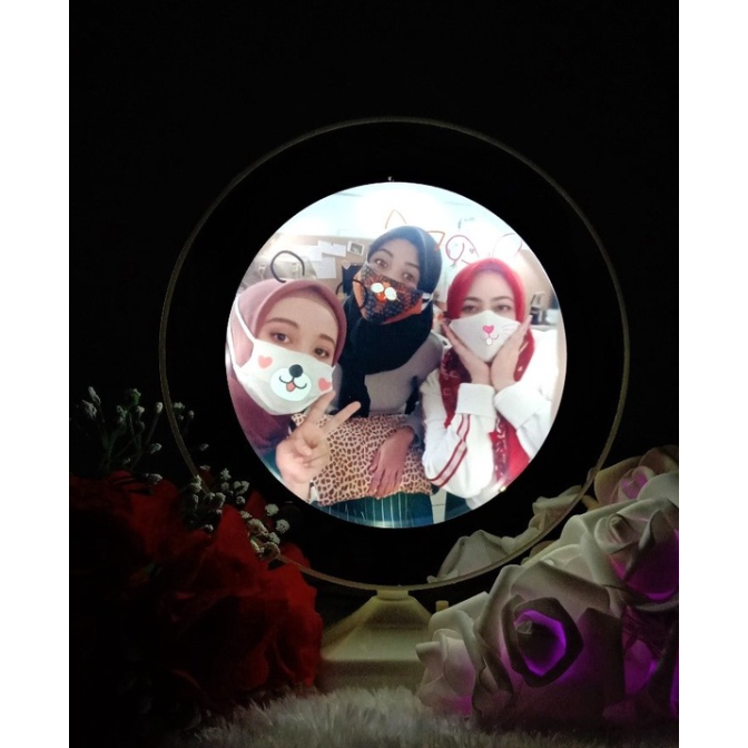 Cermin Custom Hadiah / Kado Foto KPOP BTS + Bingkai Foto + Lampu Kamar Tidur Meja Dekorasi Moonlight