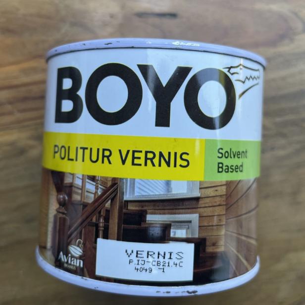 Politur Vernis BOYO Cat Pelapis Kayu Avian Brands 500 ML