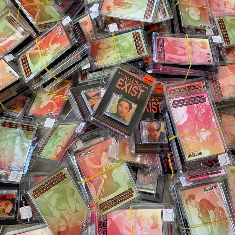 [READY STOCK] ALBUM EXO EXIST SMINI VERSION SUHO CHANYEOL BAEKHYUN CHEN XIUMIN SEHUN KAI DO KYUNGSOO