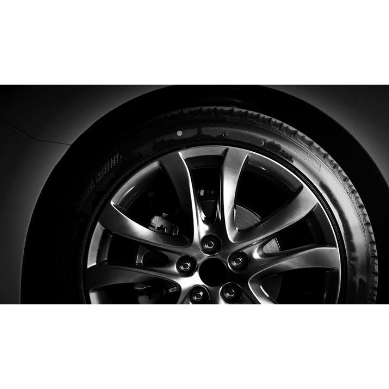 Semir ban motor mobil tahan lama pengkilap penghitam ban kendaraan wetlook hydrophobic permanen 1 liter