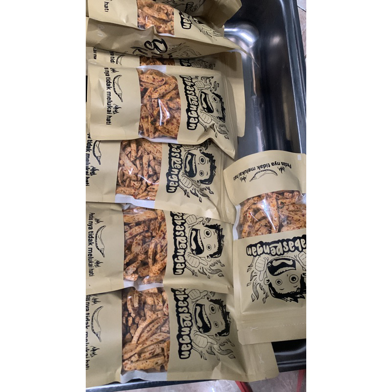 

Basreng 1kg daun jeruk / babasrengan snack tasik ikan asli