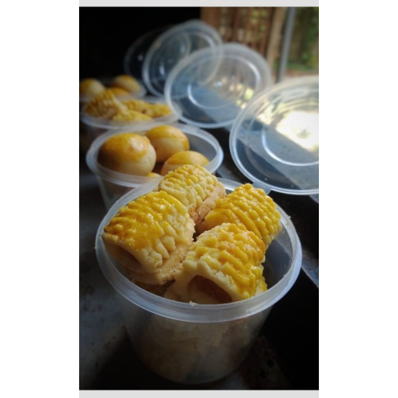 

kue nastar cup mini / nastar gelas lumer ekonomis