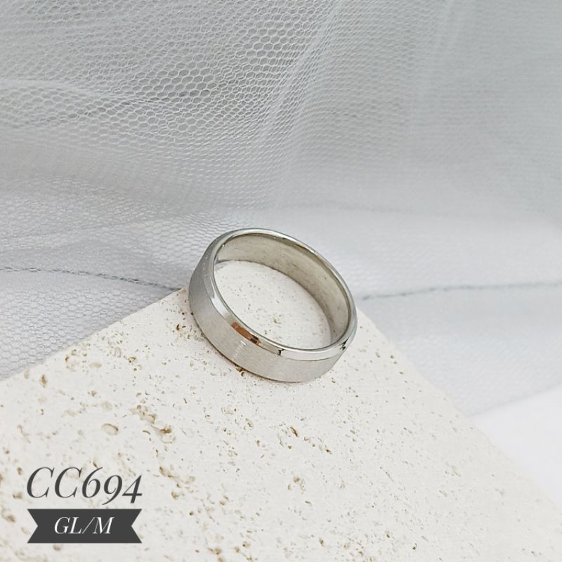 Cincin Titanium Unisex Hitam, Gold, Silver CC694 /CC695