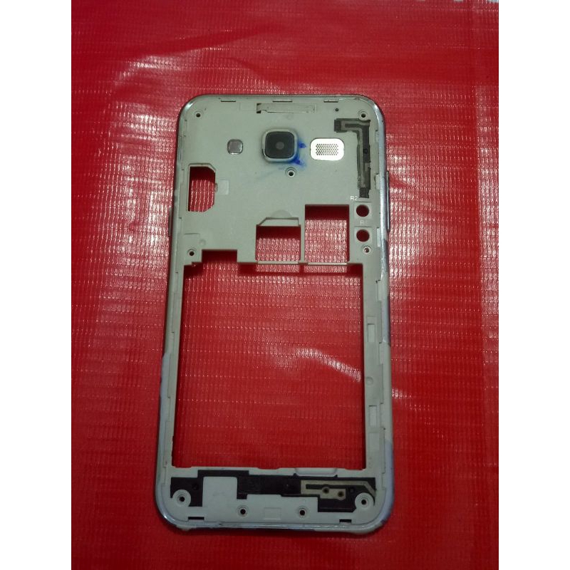Bezzel bekas Samsung j5 2015
