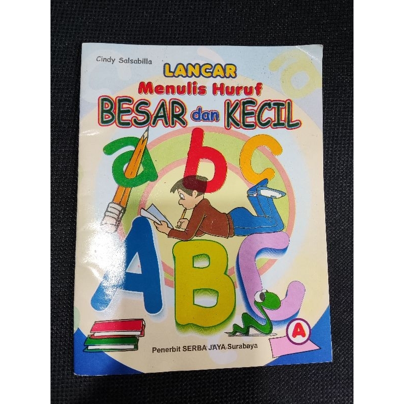 Buku belajar menulis huruf besar dan kecil