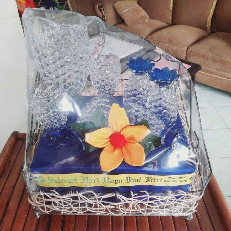 

Parcel Lebaran Kristal Set