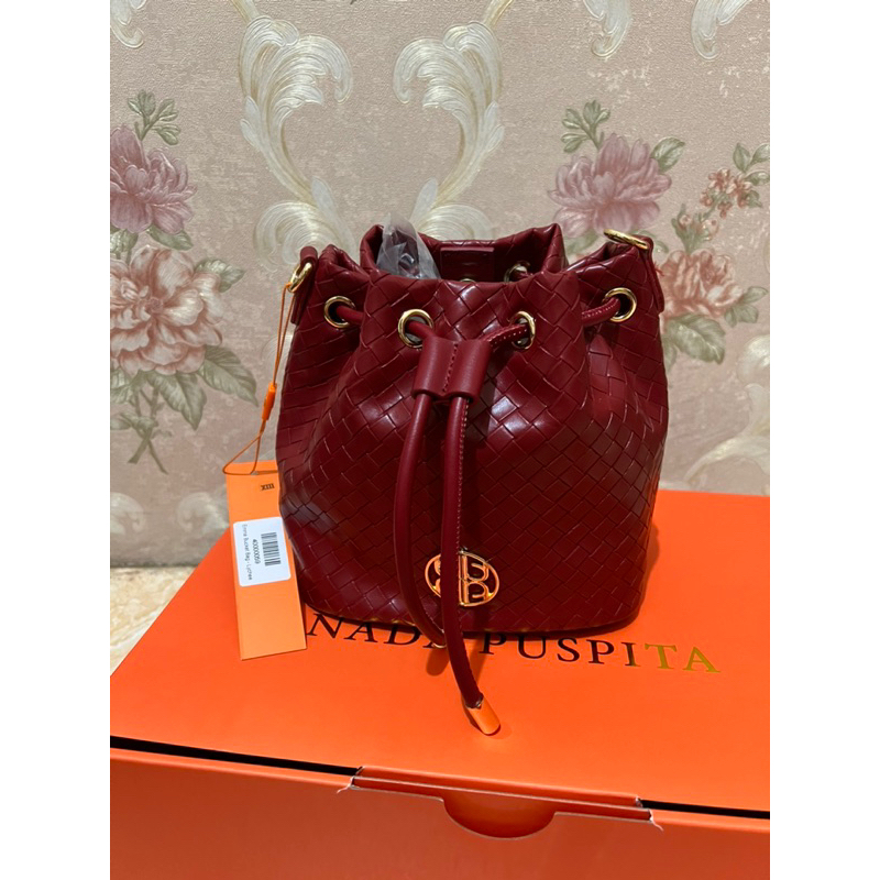 Emma Bucket Bag - Lychee Nada Puspita