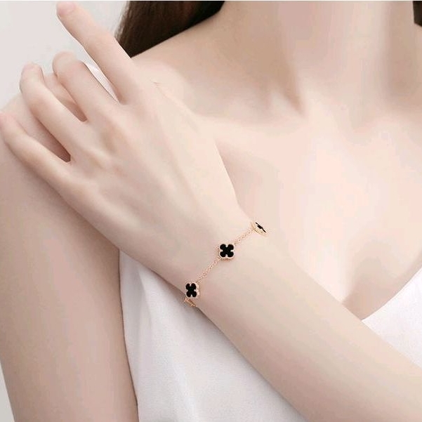 GELANG TITANIUM WANITA KOREA LV LIONTIN CLOVER HITAM GELANG TITANIUM ASLI ANTI KARAT TIDAK LUNTUR