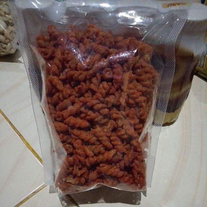 

Makanan Ringan/Cemilan Enak Spiral, Bolot Pedas, Kripik Tahu