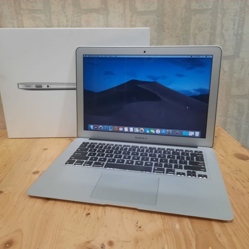 Macbook Air 13 inch 2017 intel Cor i5 FULLSET Ram 8GB SSD 128GB MULUS KEYBOARD BACKLIGHT SUPER SLIM