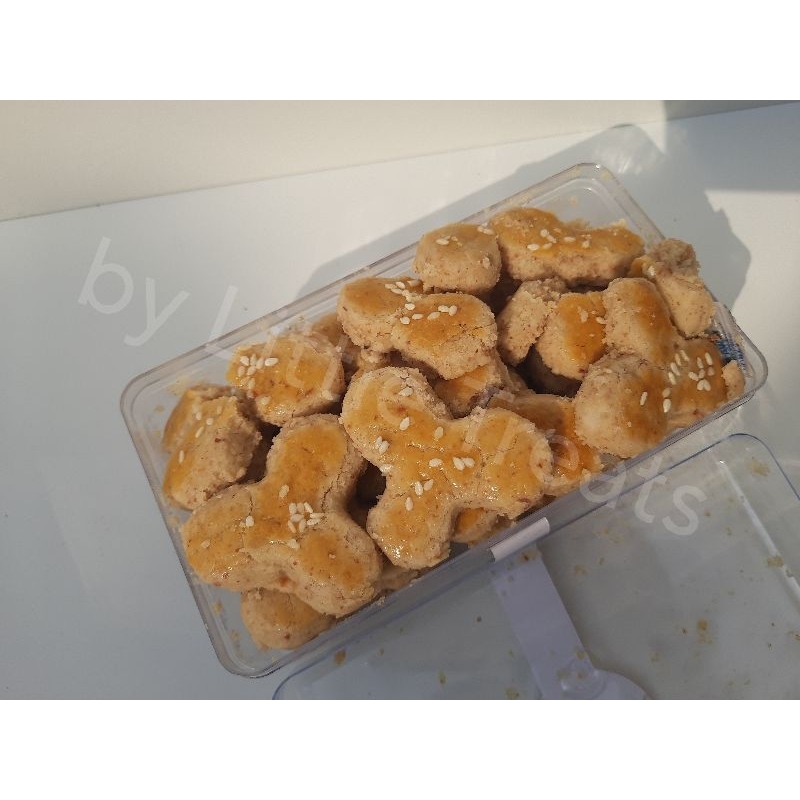 

KUE KACANG 350 gr RENYAH KUE LEBARAN TERLARIS