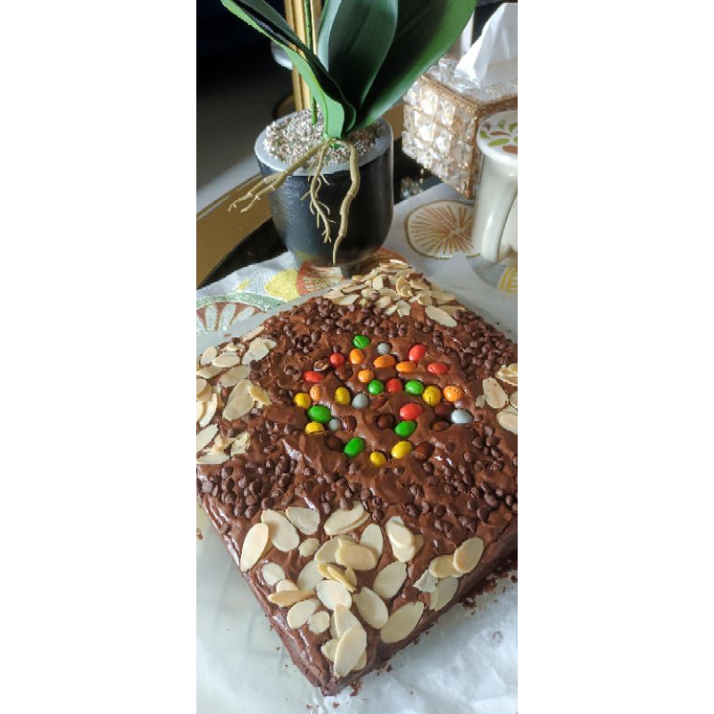 

Brownies fudgy premium UK 22cm