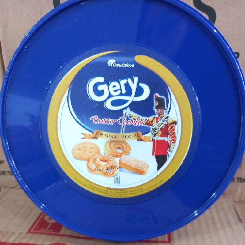 GERY HOLLANDA BUTTER COOKIES 225gr, 450 gr - Mitra Sehati Swalayan