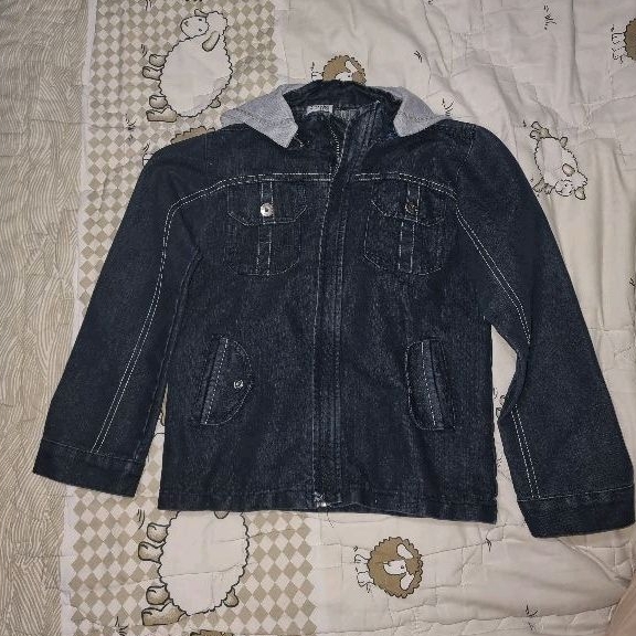 Preloved Jacket Hoodie Jeans Crocodile Size 8