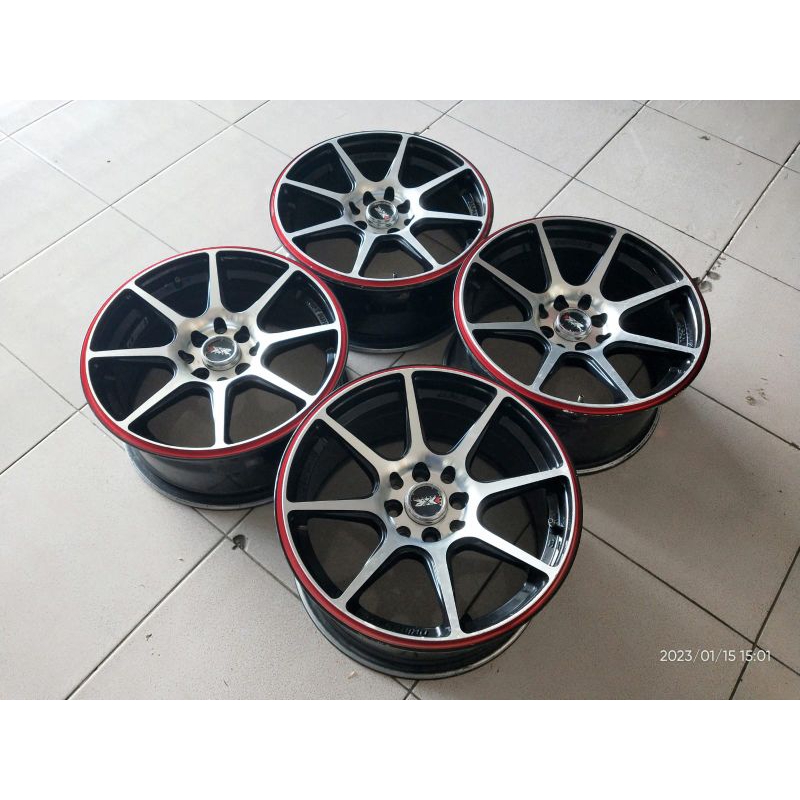 Velg Mobil Bekas XXR Ring 16 Lebar 7/8 Inch Hole 4 x 100 / 4 x 114,3 offset 35/25 Warna Black Red Un
