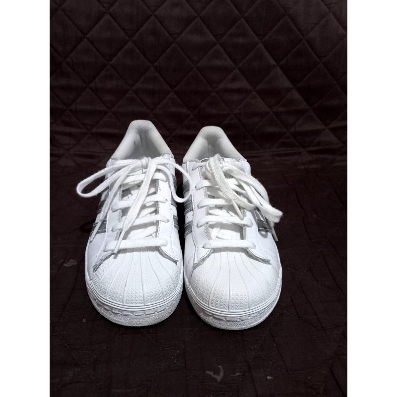 preloved sepatu anak perempuan adidas