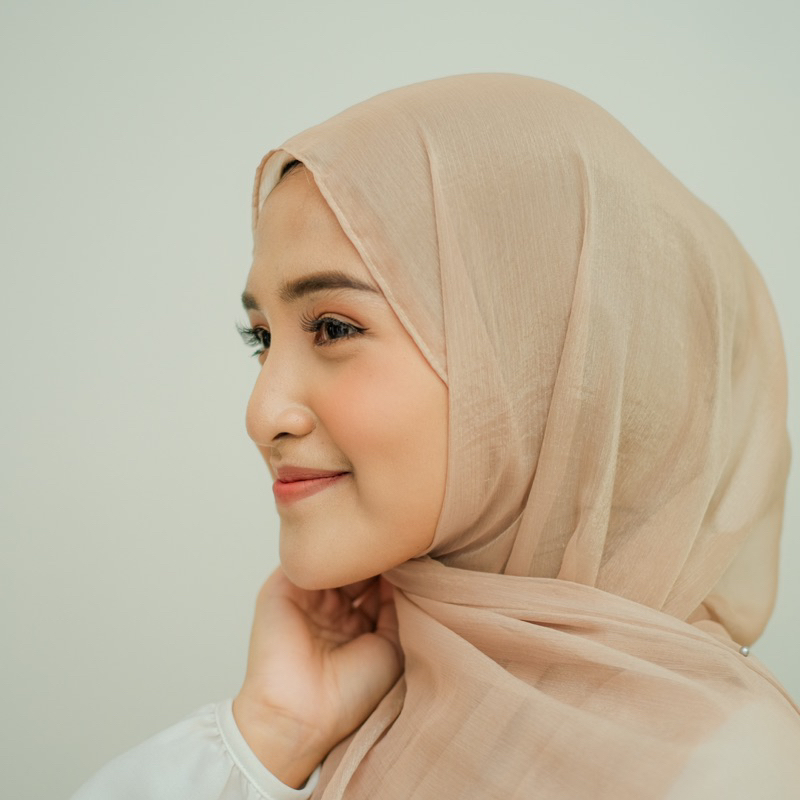 Camilla Pashmina Shimmer Yoryu Silk