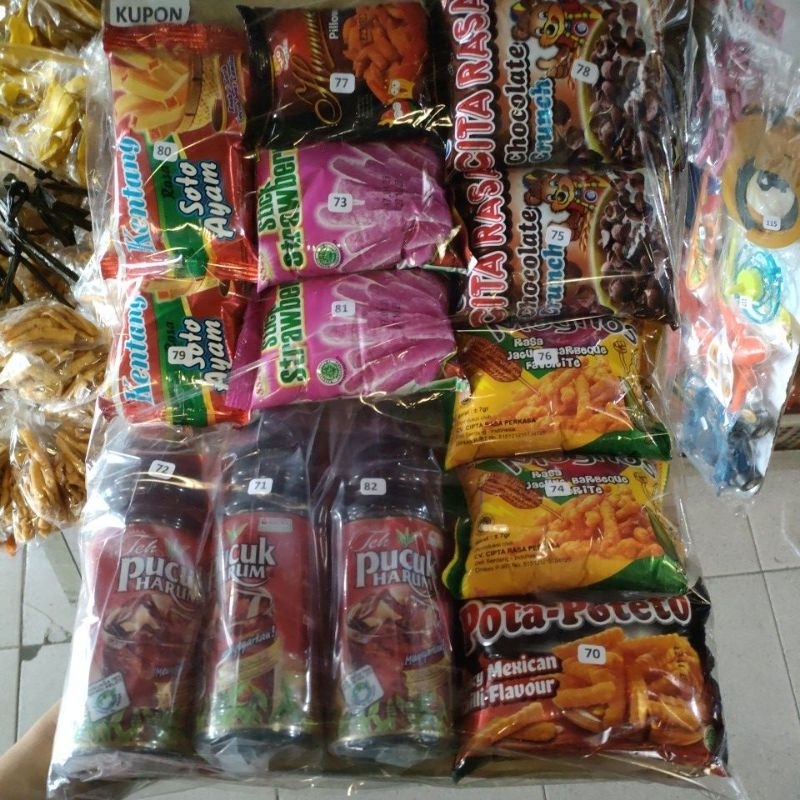 

berhadiah papanan siap di jual berhadiah makanan isi 72+9