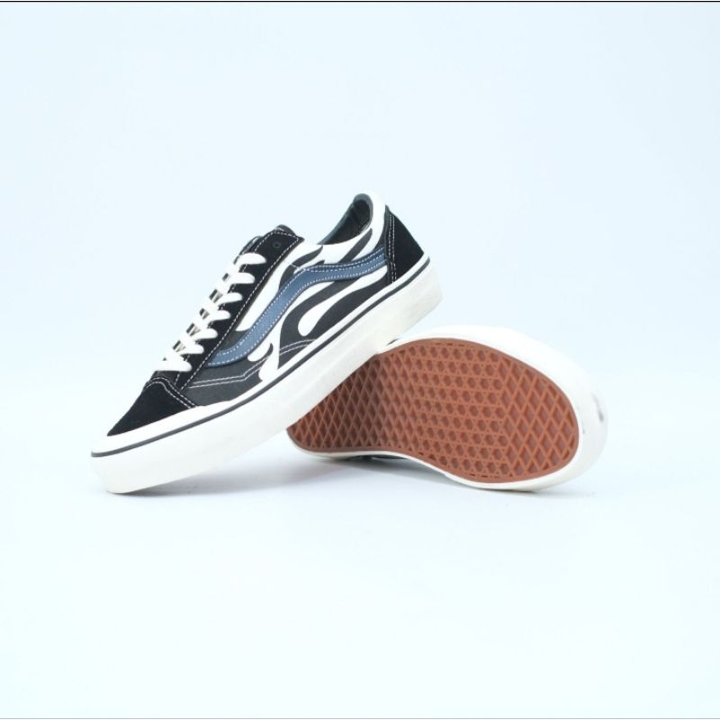 Vans Style 36 Flame Black White
