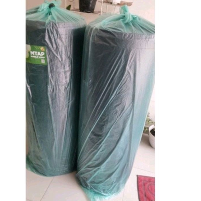 

MTAP Bubble Wrap roll HItam - Bening (125CM X 50METER)