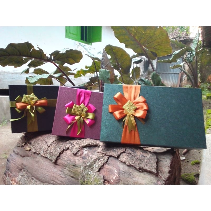 

box hampers
