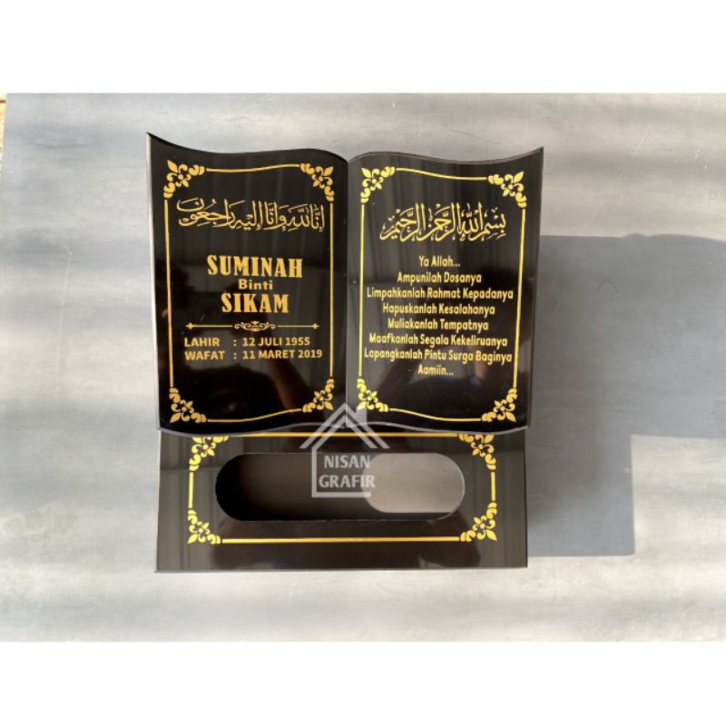 NISAN MAKAM MODEL BUKU