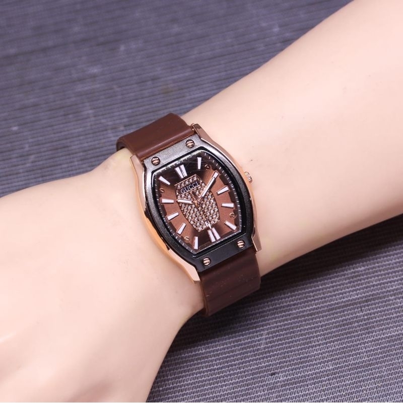 Jam tangan wanita fashion merek GC