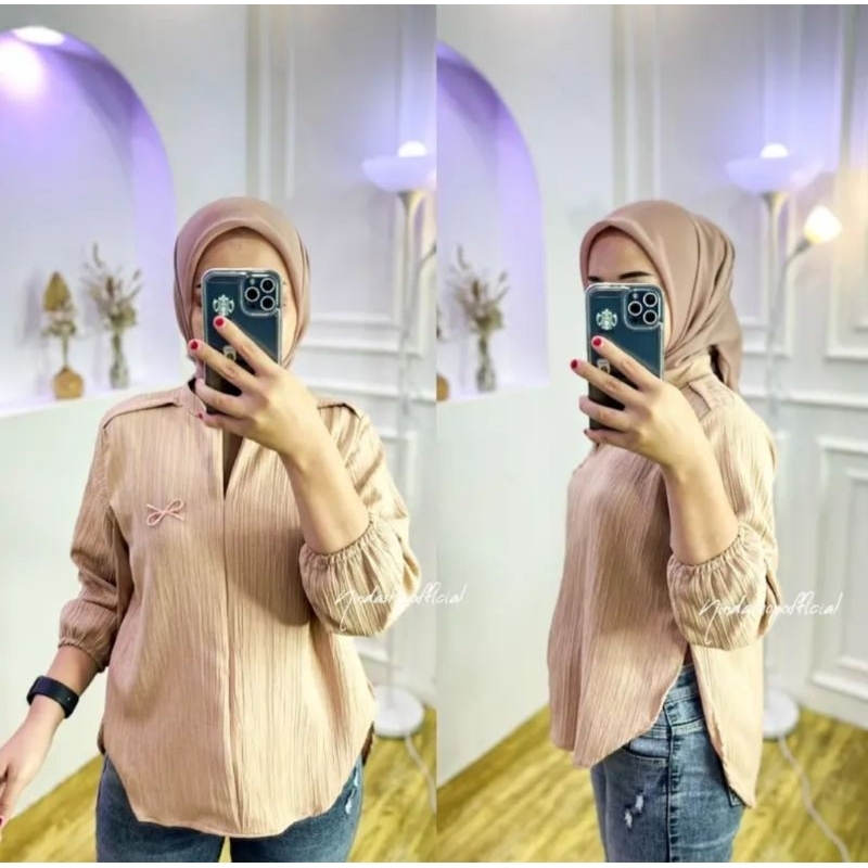 Livia Blouse Outer Korean style Bahan Lady crush Blouse Kemeja Belah polos