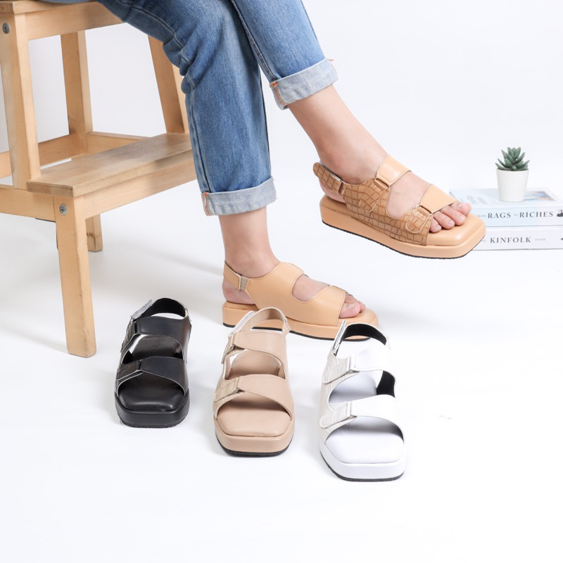 CLAVIO Kenzie Platform