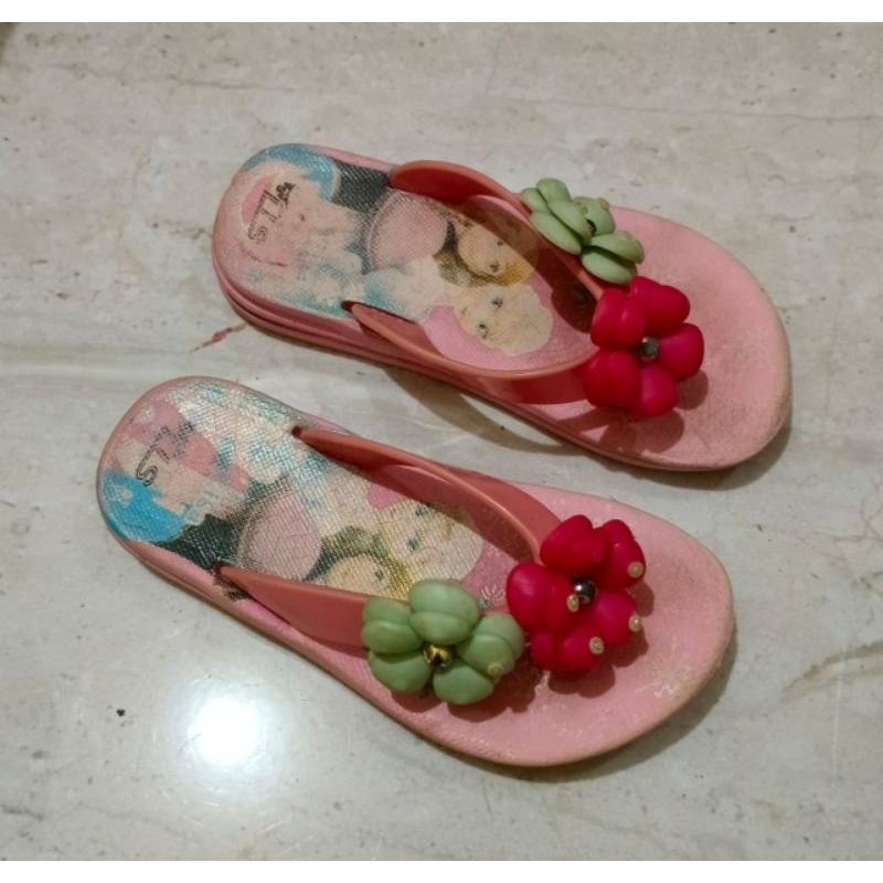 sandal jepit anak perempuan Princess motif bunga size 25