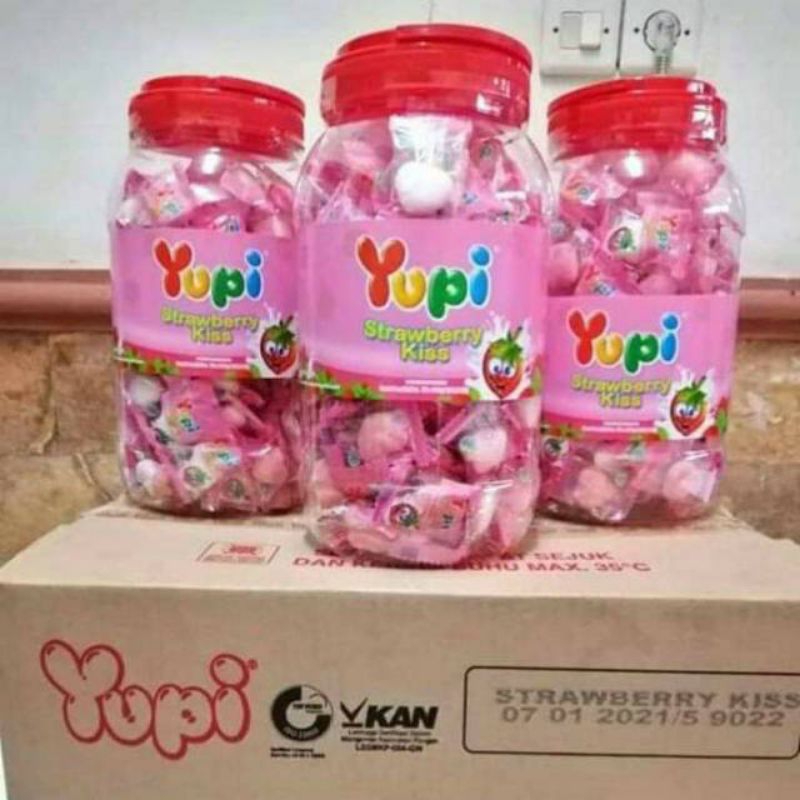 

Yupi jar Toples
