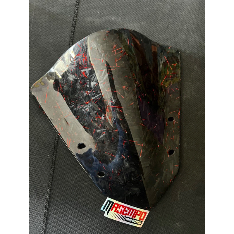 Visor Aerox 155 Carbon Forged