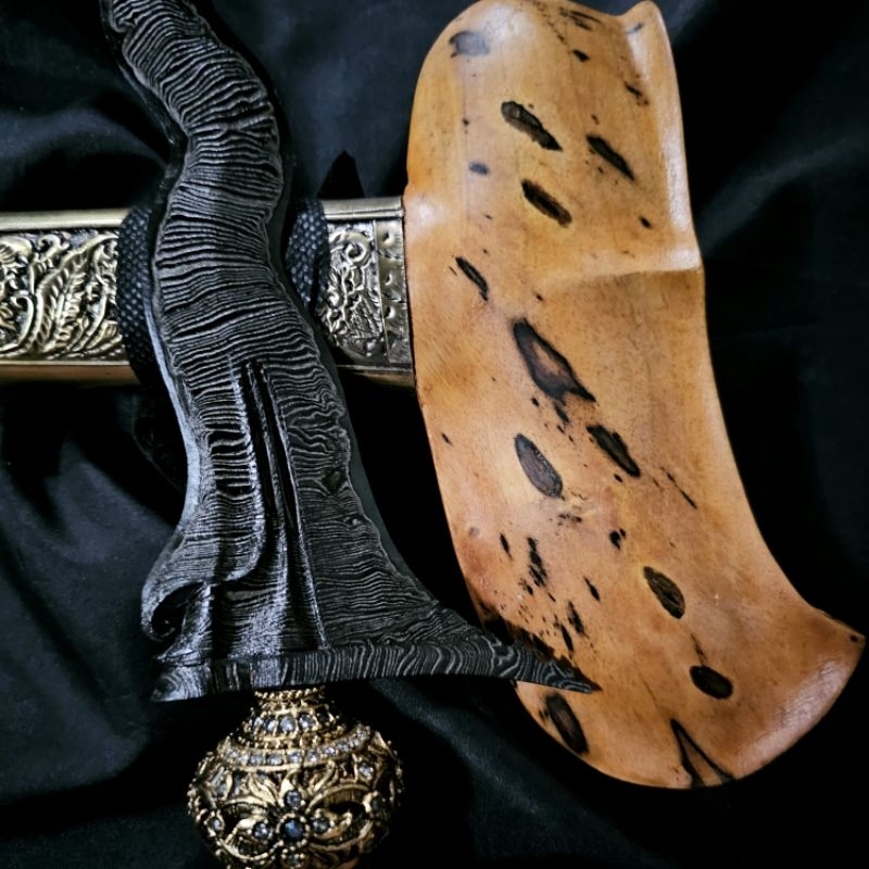 Keris Bimo Kurdo Luk 15