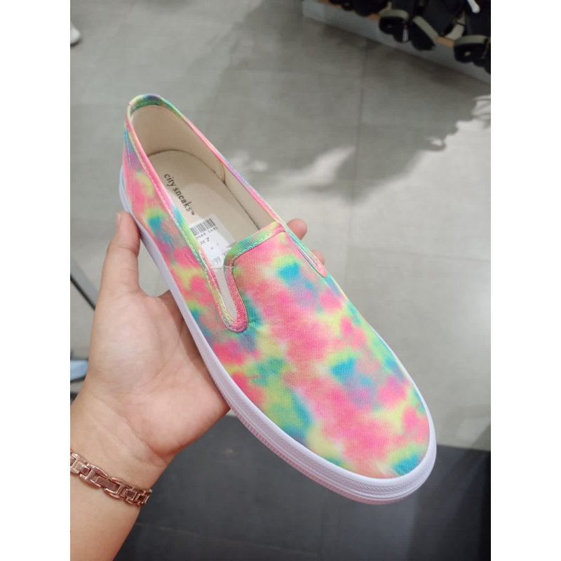 Payless By City Sneaks harga normal 329.000