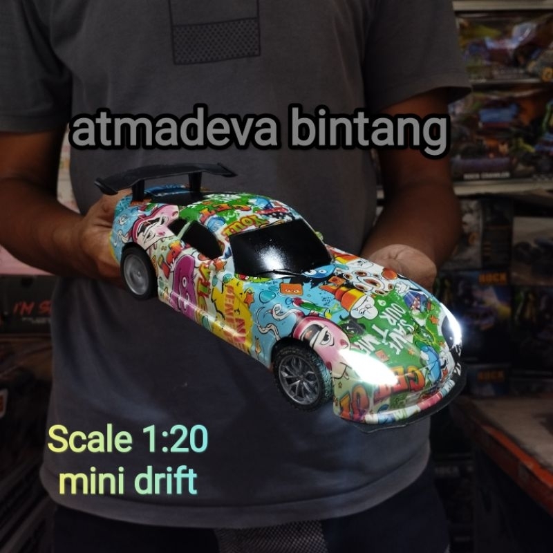 Mobil Remote RC Drift Cars Remote Control Speed Drift Batre Cash Nyala Lampu LED / RC Mini Drift / Mainan keluarga Murah